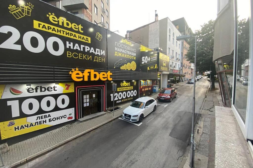 Top Center Apartment In Veliko Tarnovo Exterior photo